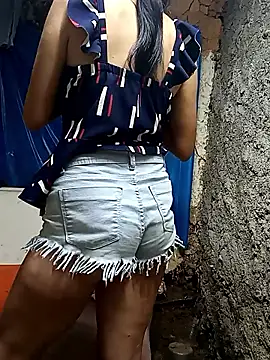 yuliitza4 webcam