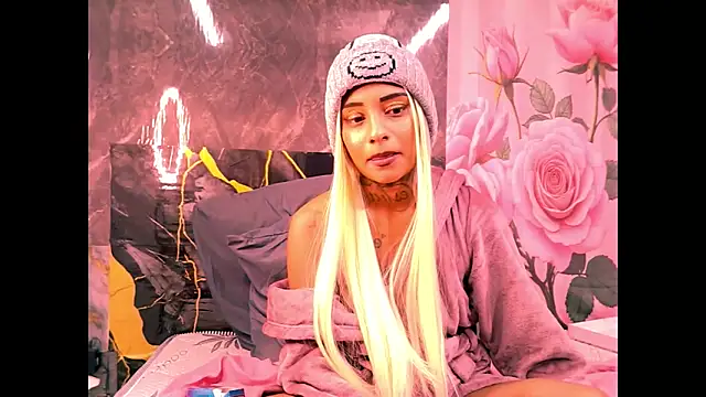 indian_barbie webcam