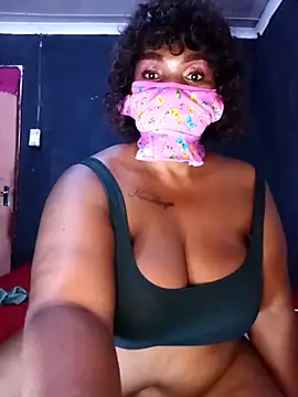 ChubbyQueensXX25 webcam