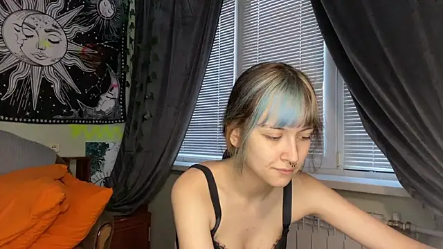 YourFavoriteAltgirl webcam
