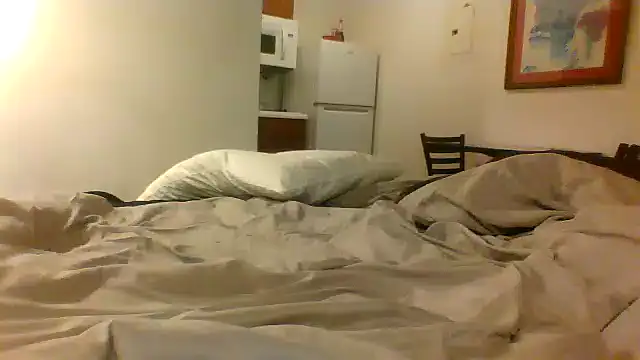 HungOne41 webcam