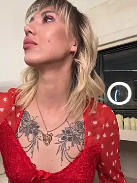 TeaseBabeXXX