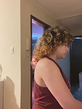 HUMANXTHING live cam on StripChat