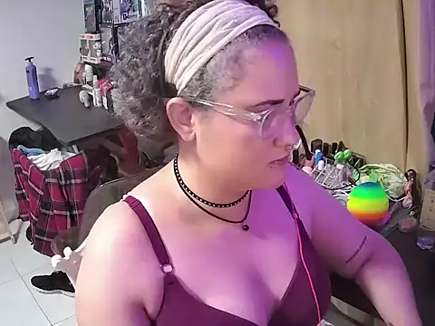 lolalicious_758 webcam