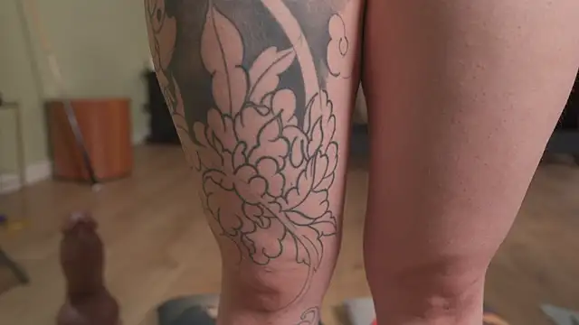 nuryforerogh_ webcam