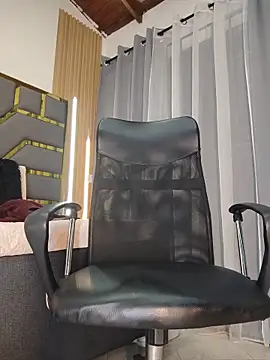 Oliver_bigblack_cock webcam