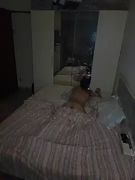 SweetSun69 webcam
