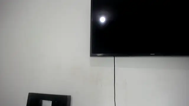 Fox_Loves webcam