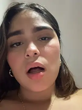 Sarasweet_sex webcam