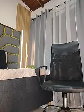 Oliver_bigblack_cock webcam