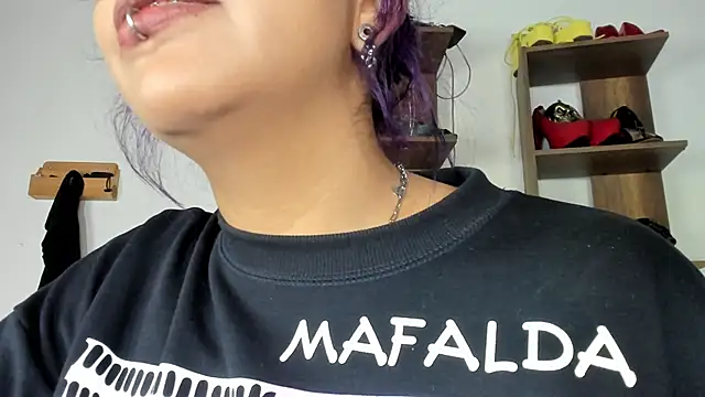 MirandaHaguen webcam