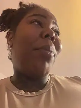 Goddess_Nafeesha webcam