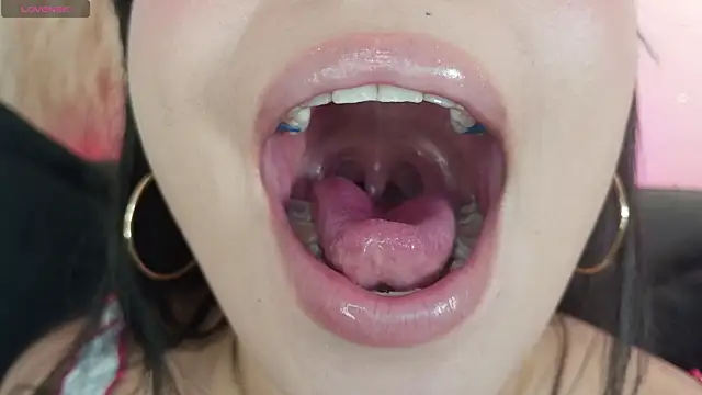 mia_roux1 webcam