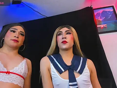 naughty_trans_dolls webcam