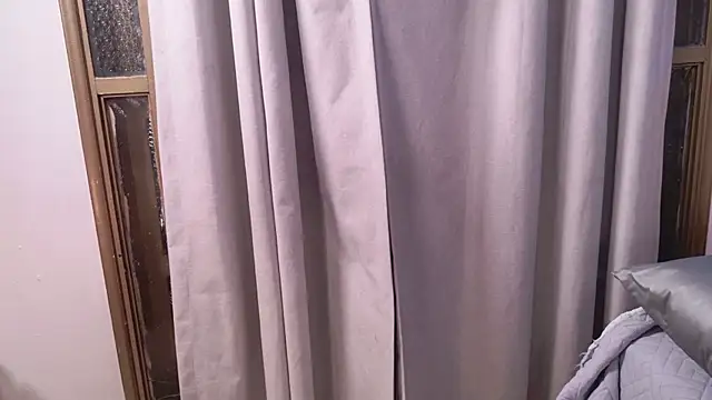 crystal_gilton webcam
