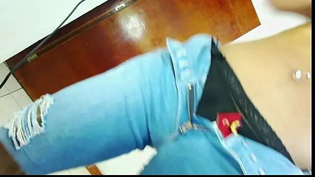 nomy_07 webcam