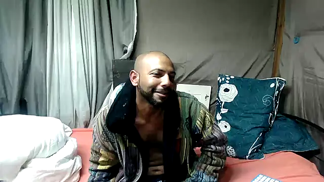 Camodick Live Webcam on Stripchat