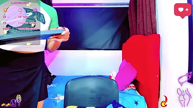Britany_montiel live cam on StripChat