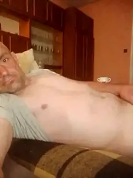 pavel858@xh webcam