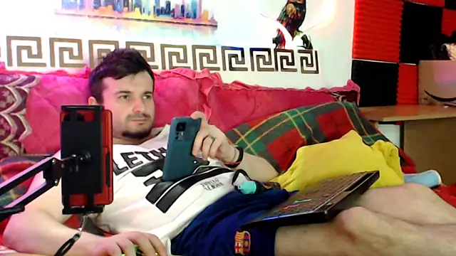 KingOfSinRO69 webcam