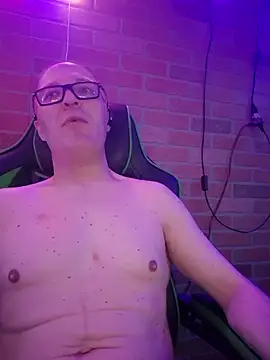 chronic_vibez live cam on StripChat