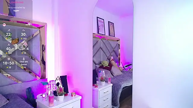 Elizabeth_Evans1 webcam