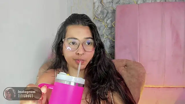 lilithst_ webcam