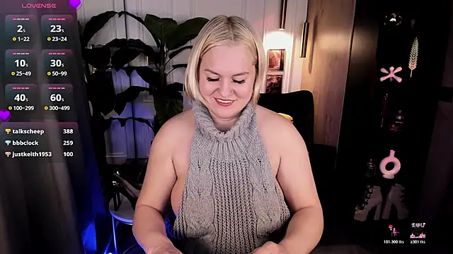 YolandaKiss webcam