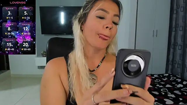 lucky_jok - LuCKy_JoK's free webcam - UK Sex Cams