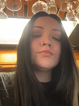 skinwalkingzombie webcam