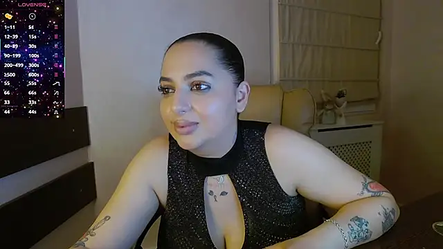 BustyAllyy webcam