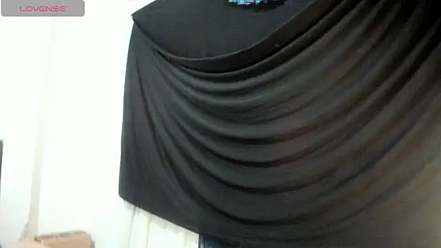 latinaStepmom webcam