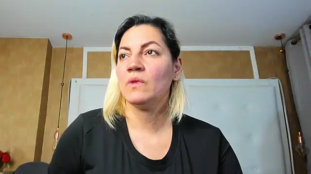 Heidy_milf webcam