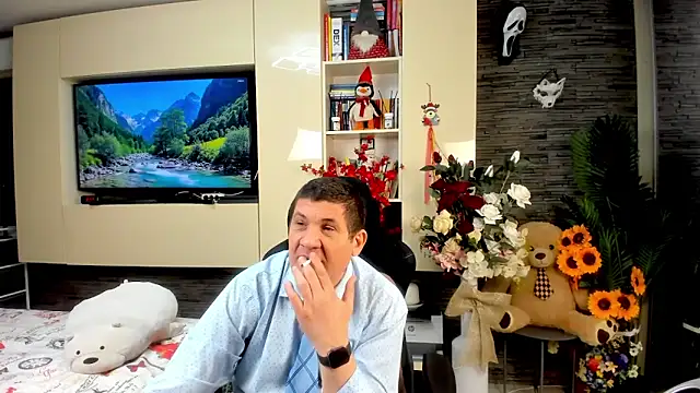 SpartacusDaddy48 webcam