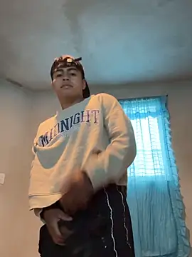 ElNene68017 webcam