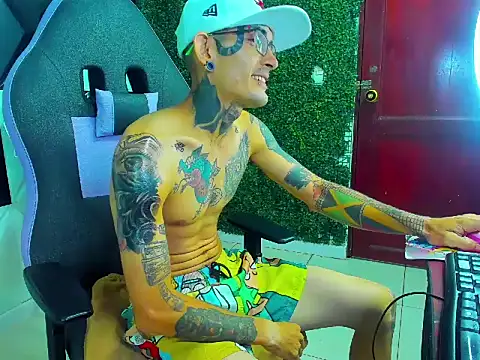 Boy_tatto77 webcam