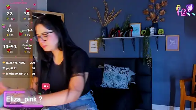 eliza_pink24 webcam