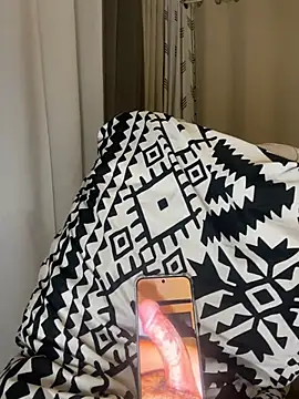 urhardfuckerAsiandaddy webcam