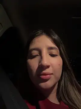Taylor_Miah live cam on StripChat