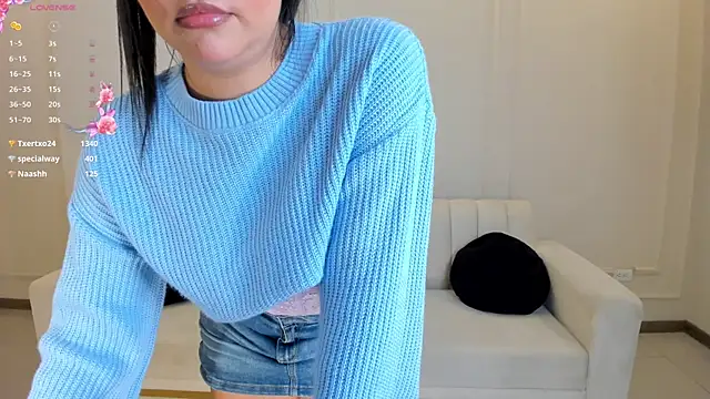 NinaMichelle webcam