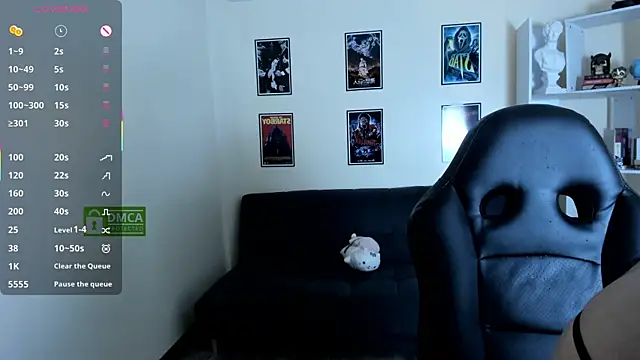 Ravenelle_ webcam