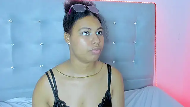 tatianasquirthot webcam