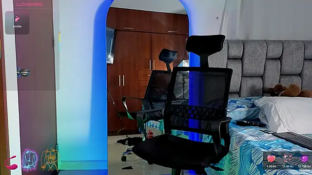 flowers18 live sex cam