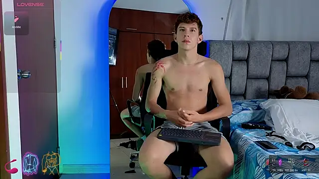 flowers18 live sex cam