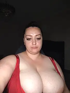 AMYRA_HOT webcam
