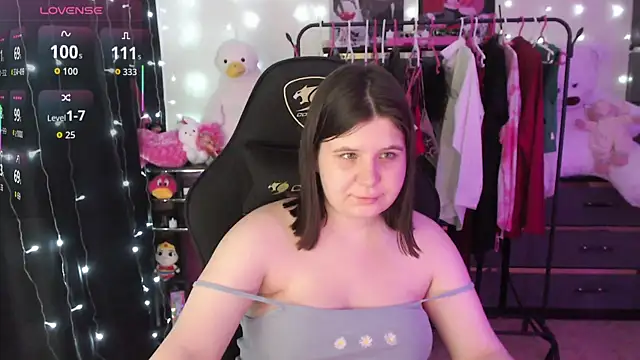 AmyVibess webcam
