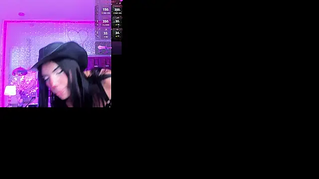 KittieEva live cam on StripChat