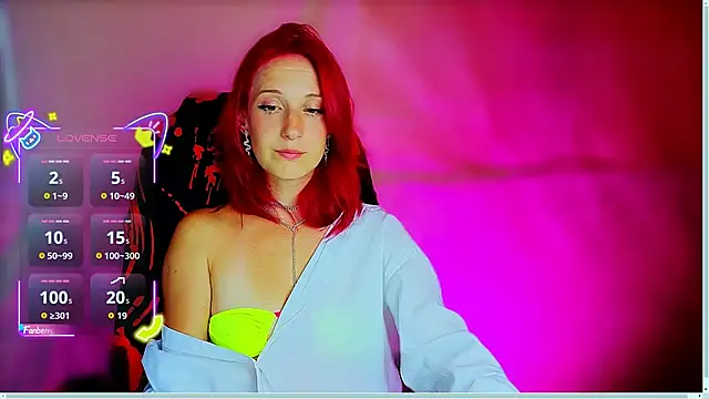 AgathaNoxe webcam