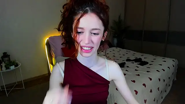 ChristinaConteeree webcam