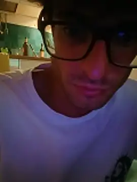 Simoncinooo23 webcam